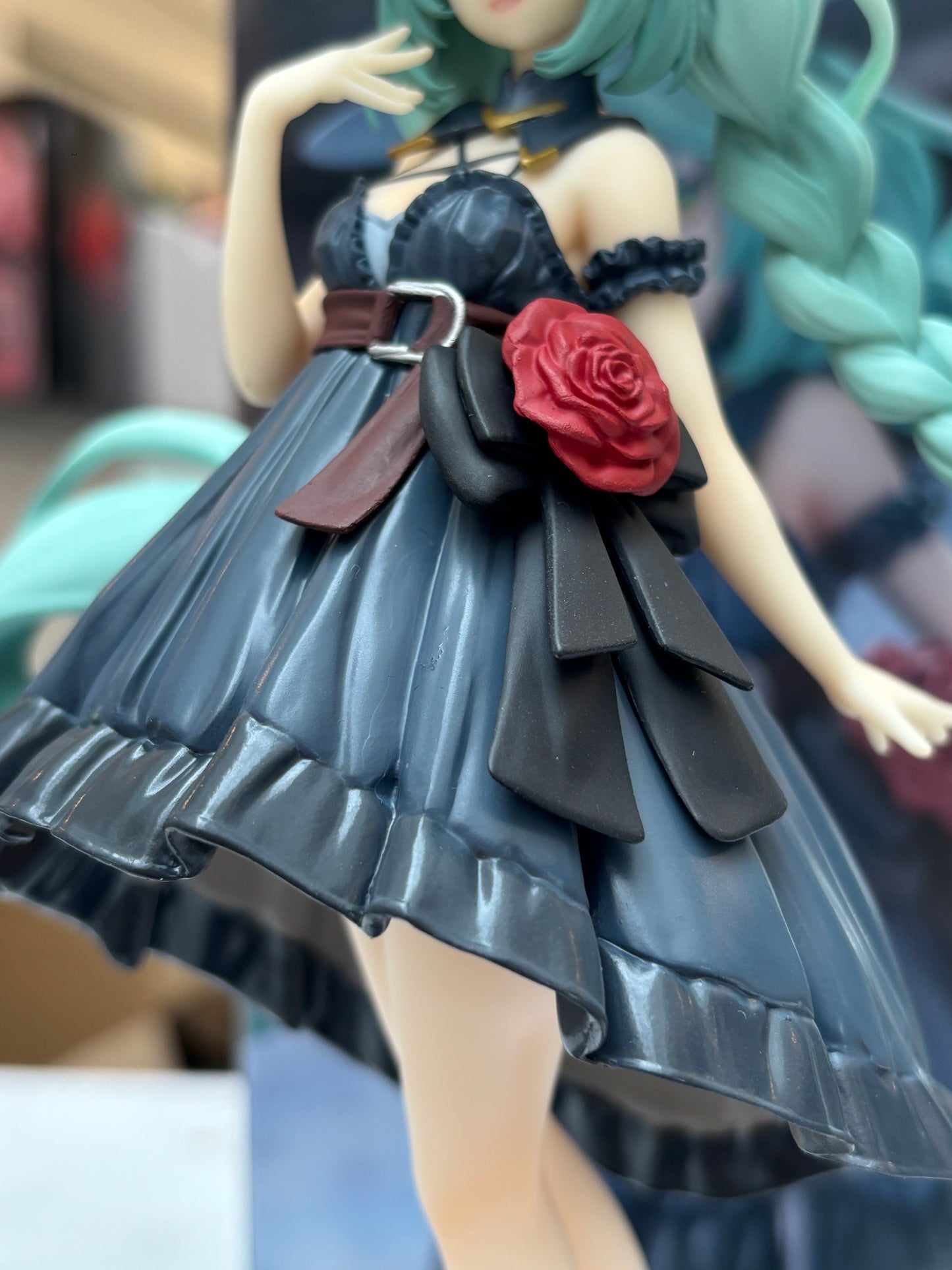 Figura Hatsune Miku Elegante Sombrero Flores