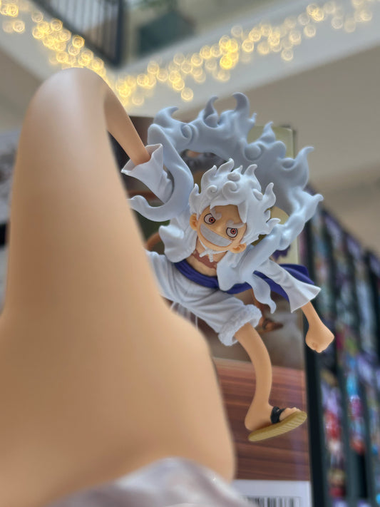 Figura Luffy Gear 5 Banpresto